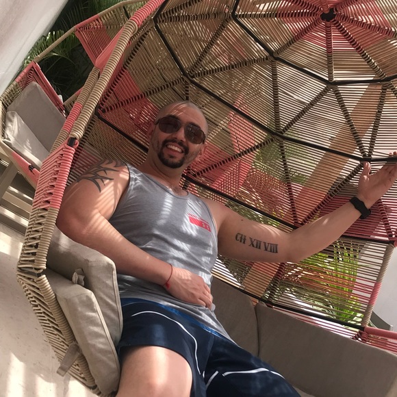 Meet your Posher, Ricardo - Picture 5 of 6